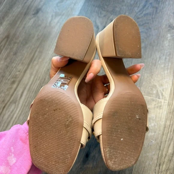 Katen Heels - Picture 10 of 11